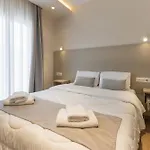 Kaikis Hotel