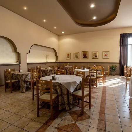 Kaikis Hotell 3*