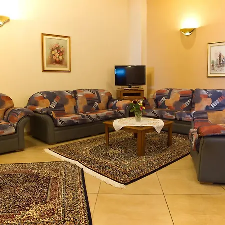 Hotell Kaikis