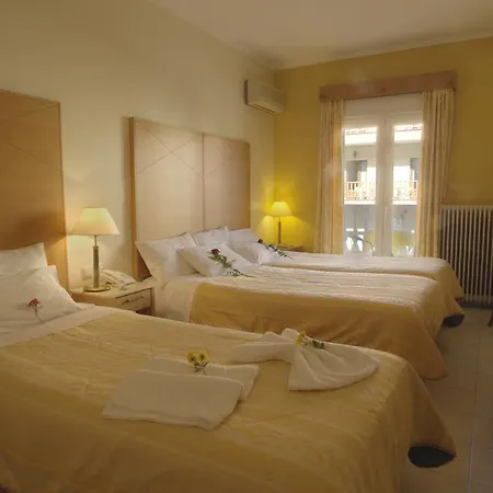 Kaikis Hotell 3*